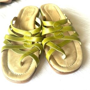 Dansko Sandals Size 10 Eur 41 Lime Green Chartreuse New Made in Portugal